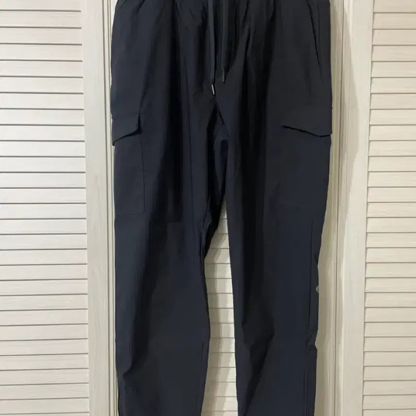 [BUNJANG] Mondetta Outdoor Cargo Pants Black (L) / 몬데타 아웃도어 카고팬츠(L)블랙