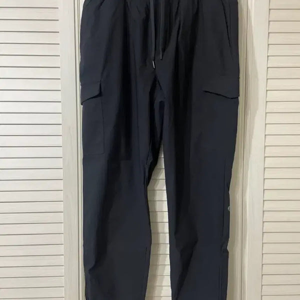 [BUNJANG] Mondetta Outdoor Cargo Pants Black (L) / 몬데타 아웃도어 카고팬츠(L)블랙