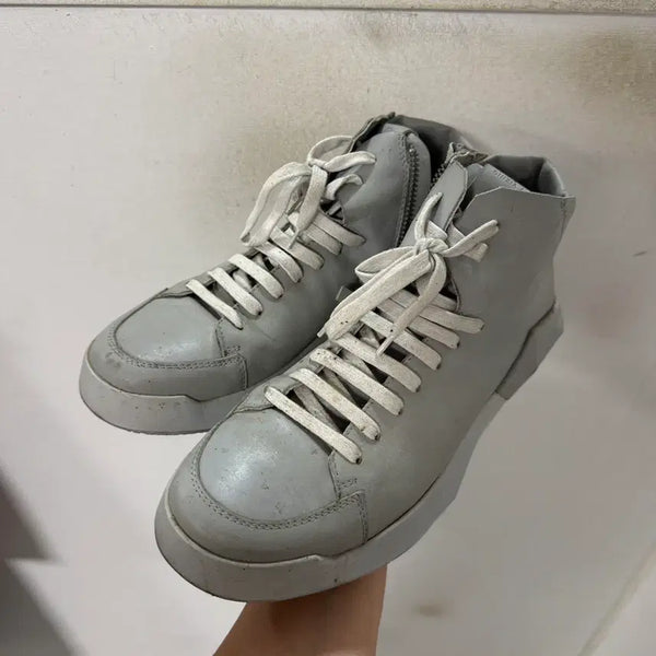 [BUNJANG] Shin Jia Aria High-Top Sneakers / 신지아아리아 하이탑 스니커즈