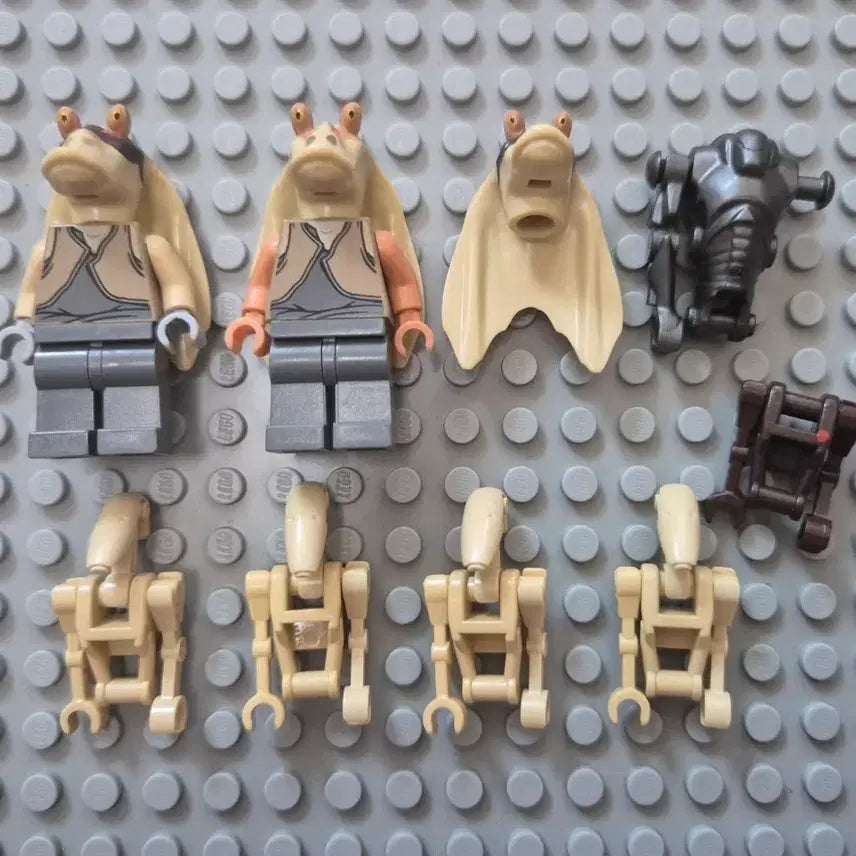 [BUNJANG] LEGO Star Wars Jar Jar Binks Figure + Droid Accessory Set / 레고 스타워즈 자자빙크스 피규어 + 드로이드