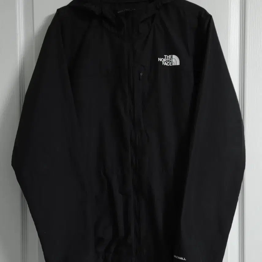 [BUNJANG] The North Face Run Wind Jacket (Size S) / 노스페이스 윈드브레이커 런 윈드 자켓 S