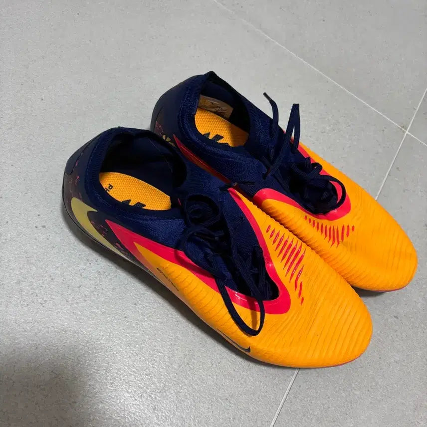 [BUNJANG] Nike Phantom Cleats / 나이키 팬텀 275