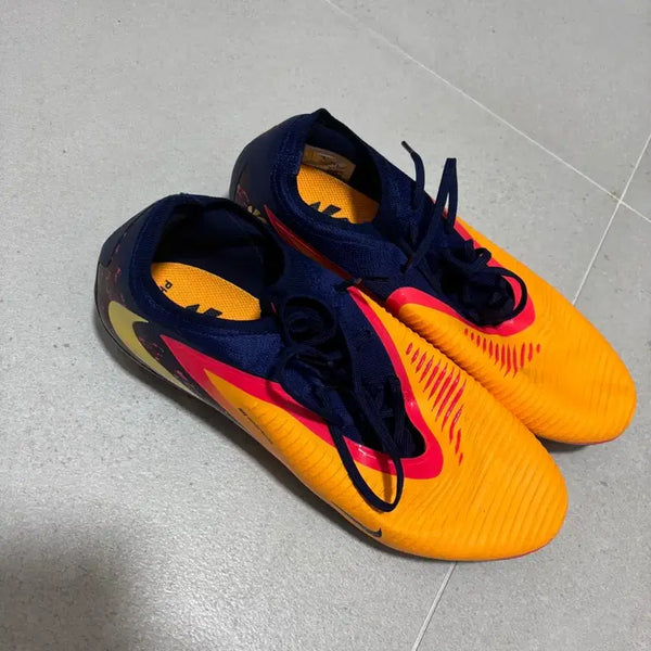[BUNJANG] Nike Phantom Cleats / 나이키 팬텀 275