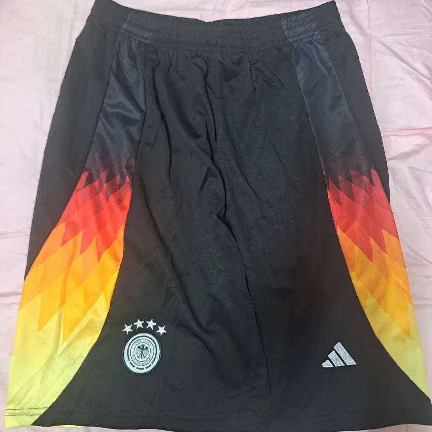 [BUNJANG] Germany National Team 2026 World Cup Home Shorts XL / XL/30-36)26월드컵 독일 대표팀 홈 쇼트