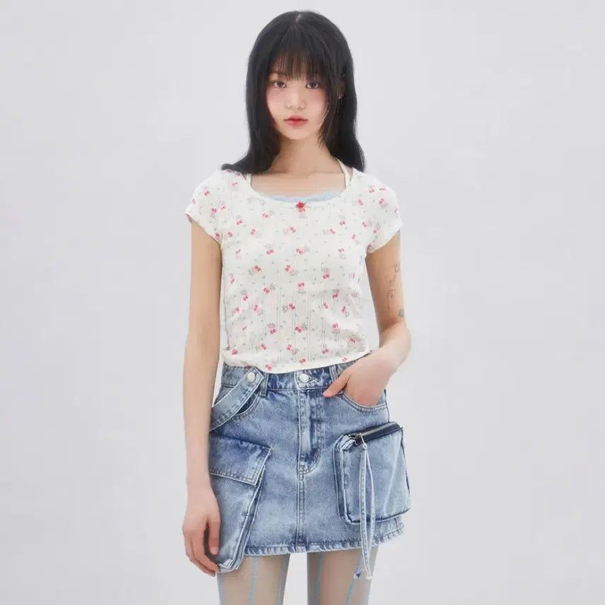 [BUNJANG] LaLaFox Cherry Pattern Lace T-Shirt / 라라폭스 CHERRY PATTERN LACE T-SHIRT