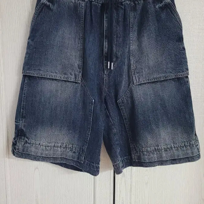 [BUNJANG] Juun.J 25SS Medium Wash Carpenter Denim Shorts Size 50 / 준지 / 25SS 중청 카펜터 데님 쇼츠 / 50