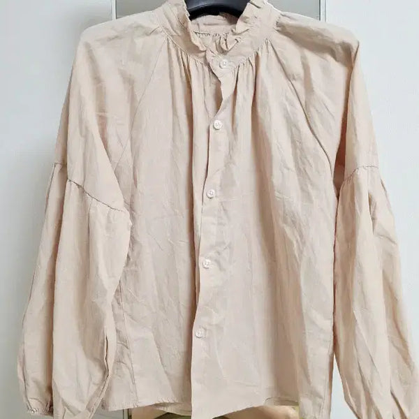 [BUNJANG] Doiconcern Beige Frill Blouse Size 55 / doiconcern 베이지 프릴 블라우스55