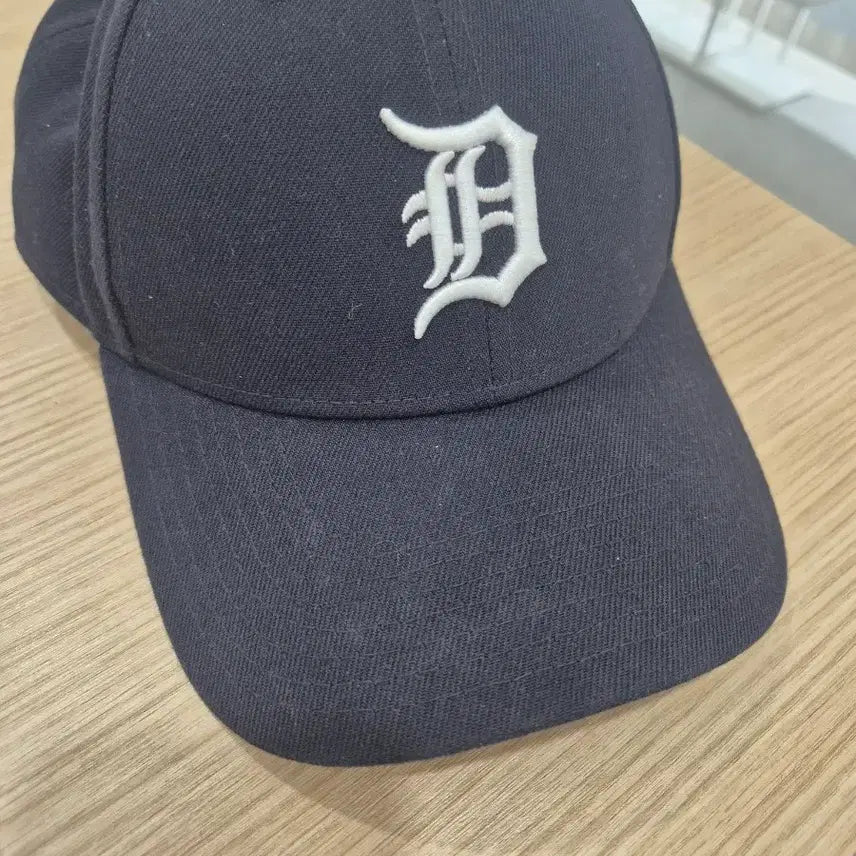 [BUNJANG] New Era Detroit Tigers Navy Baseball Cap / 뉴에라 디트로이트 타이거즈 볼캡 네이비