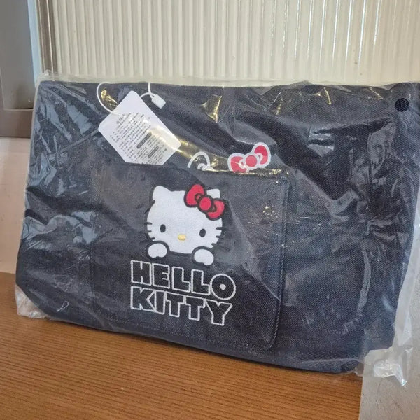 [BUNJANG] Hello Kitty Denim Shoulder Bag (Sealed, Authentic) / 헬로키티 데님 숄더백 미개봉 정품