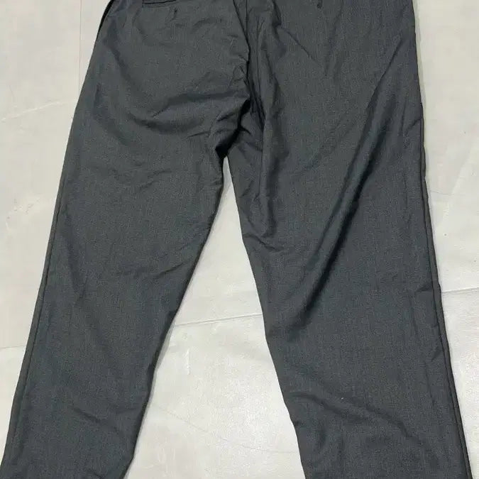 [BUNJANG] Thom Browne Signature Stripe Grey Slacks / 톰브라운 그레이 바지 삼선 시그니처
