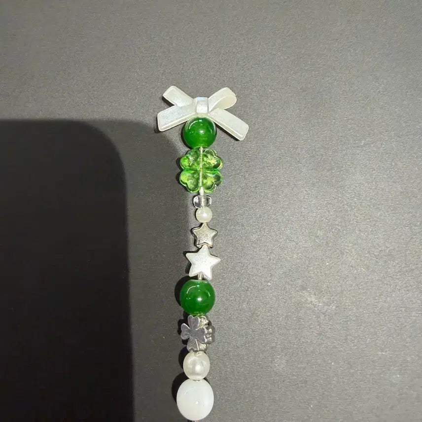 [BUNJANG] Handmade Lucky Clover & Star Bead Keychain / 행운 핸드메이드 비즈 키링