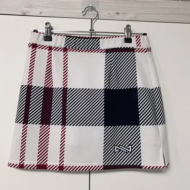 [BUNJANG] Bear Dive Bowling Tennis Skirt M / 베어다이브 볼링 테니스 스커트 치마 M