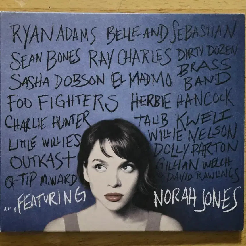 [BUNJANG] Norah Jones ...Featuring (US First Press CD) / CD 음반 Norah Jones 노라 존스- ...Featur 미국반