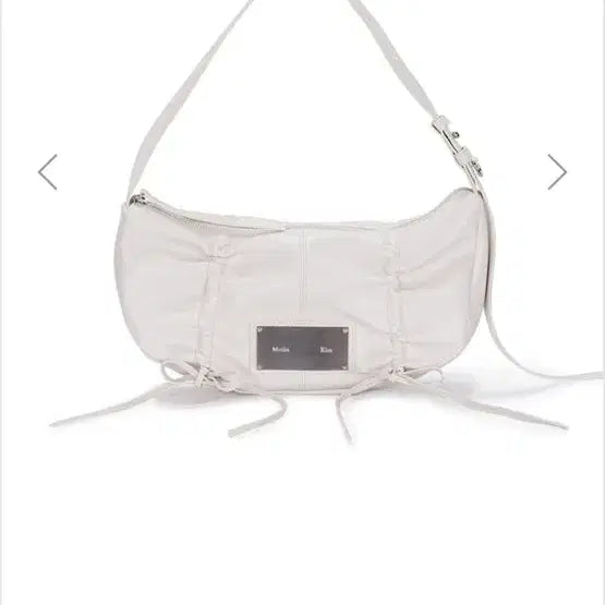 [BUNJANG] Matinkim Half Shirring Ribbon Round Bag Ivory / 마뗑킴 하프 셔링 리본 라운드백 아이보리