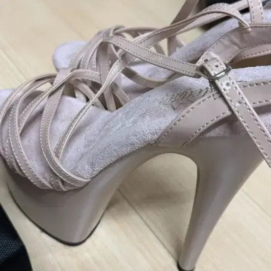 [BUNJANG] Competition High Heels 17cm (Size 240) / 머슬퀸즈 대회용 구두 하이힐 17센치 240