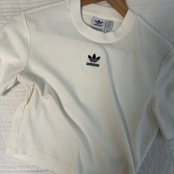 [BUNJANG] Adidas Cropped T-Shirt / 아디다스 크롭티