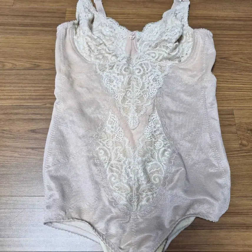 [BUNJANG] Nouvel Mari Premium Line Bodysuit / 누벨마리 고가라인 단단한 올인원. 95bq