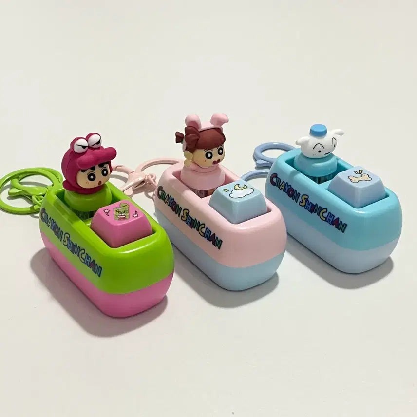 [BUNJANG] Crayon Shin-chan Wani Mountain Glass White Dog LED 2-Keycap Keyring / 짱구 와니야마상 유리 흰둥이 LED 2구 키캡 키링