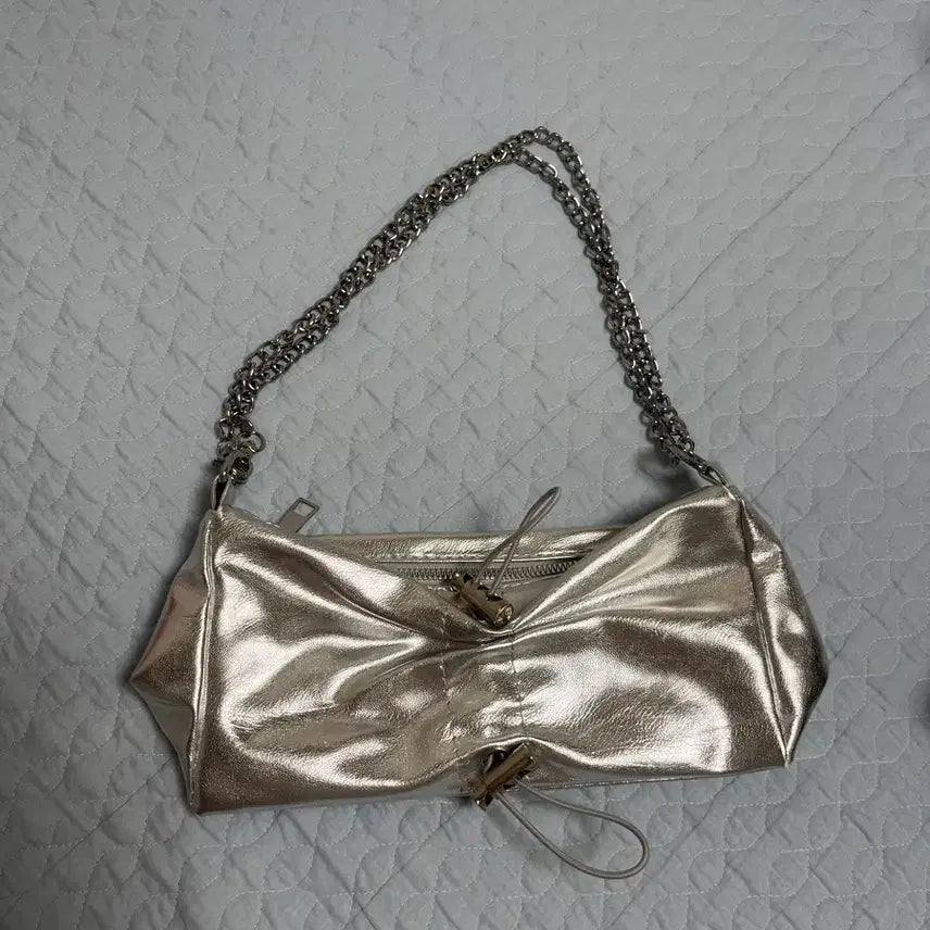 [BUNJANG] Silver Chain Shoulder Bag / 실버 체인 숄더백