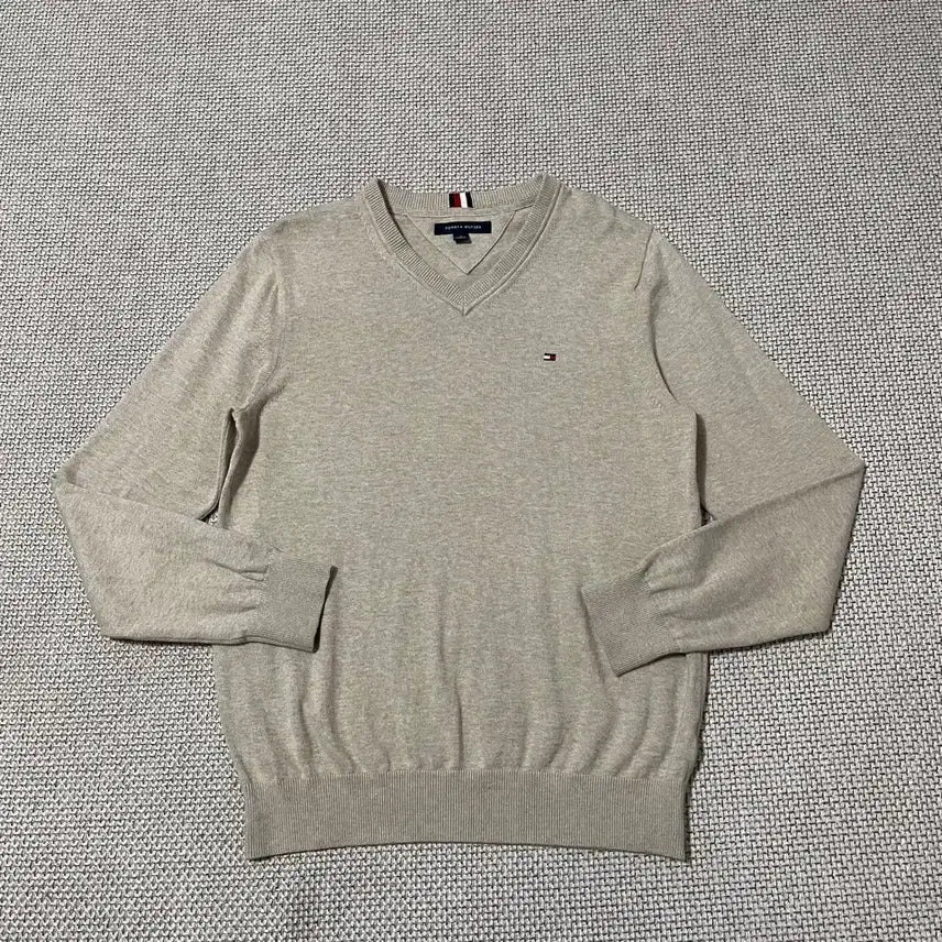 [BUNJANG] Tommy Hilfiger V-Neck Knit Sweater (Size M) / M 타미힐피거 브이넥 니트 B.7200