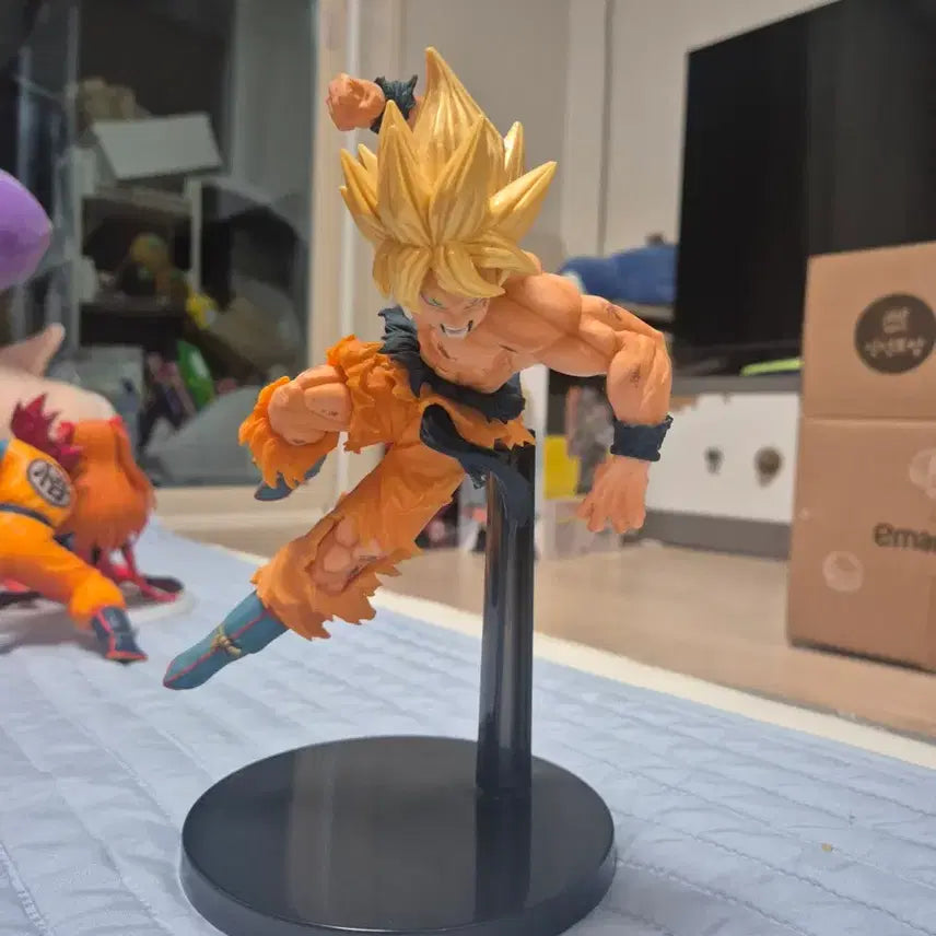 [BUNJANG] Dragon Ball Goku Super Saiyan God Version Bundle / 드래곤볼 손오공 두개 일괄 박스 x 상태 이상o
