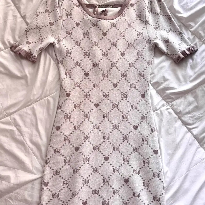 [BUNJANG] Pium One-Piece Snagirly Dress / 피움 원피스 스나계 스나걸리
