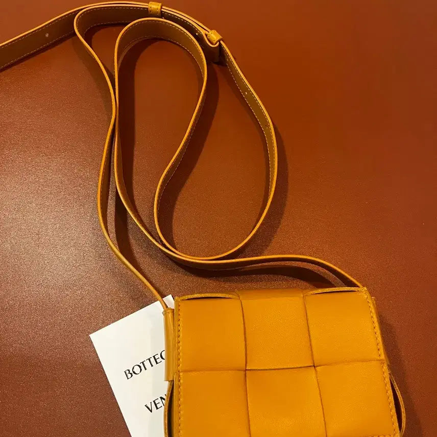 [BUNJANG] Bottega Veneta Mini Cassette Bag / (정품)보테가베네타 미니 카세트백