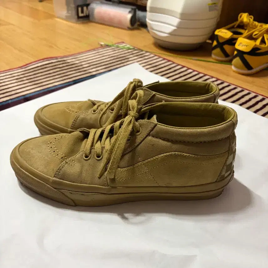 [BUNJANG] Vans TDC Skate Mid Reissue 83 MG LX Antelope Sneakers / 반스 TDC 스케이트 미드 리이슈 83 MG LX TDC 안텔롭
