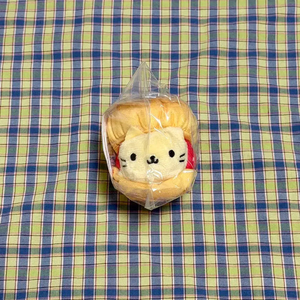 [BUNJANG] San-X Nyan Nyan Nyan Ko Prize Mascot Plush Toy Shu Nyan Ko / 산엑스 냥냥냥코 프라이즈 마스코트 인형 슈냥코 슈크림냥코
