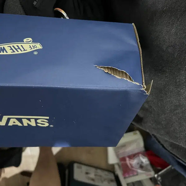 [BUNJANG] Vans Old Skool LX Pearlized Sneakers (Size 275) / 반스 펄라이즈드 Lx 올드스쿨 36