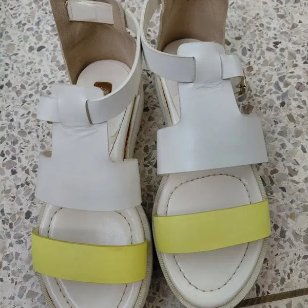 [BUNJANG] JINNYKIM White Sandals Yellow Strap Size 35 / 화이트 샌들 옐로우 지니킴샌들 35