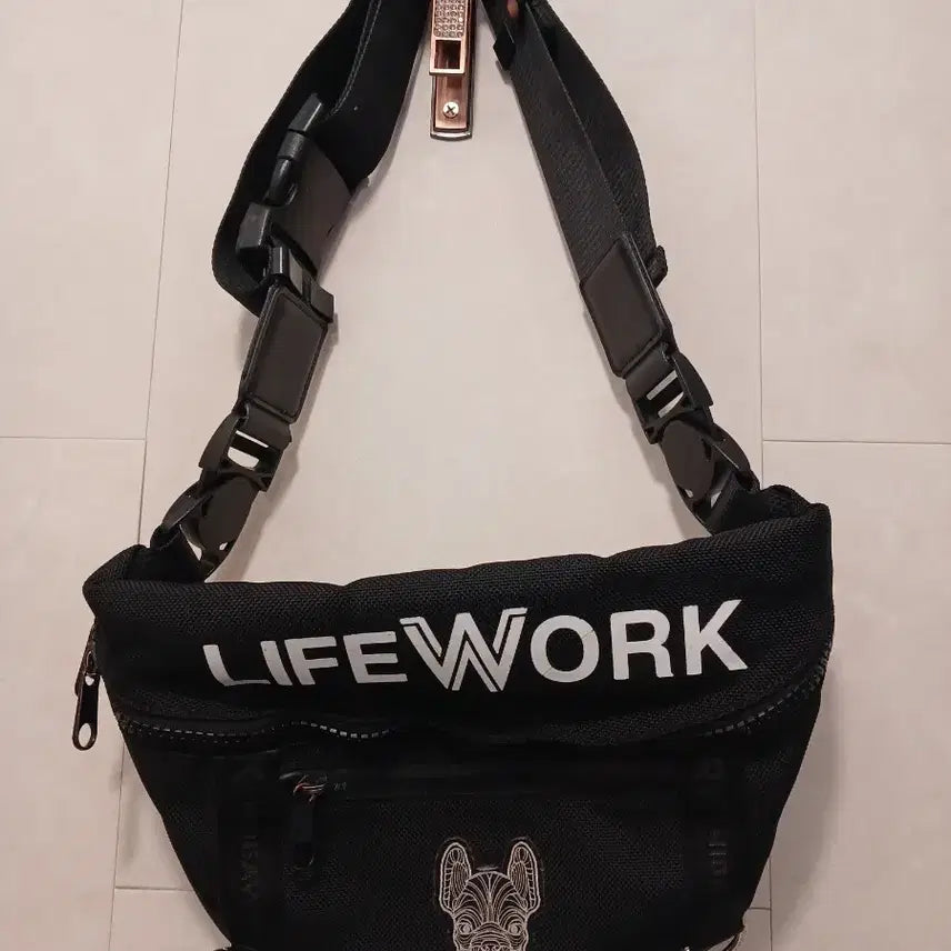 [BUNJANG] Lifework Unisex Hip Pack / 라이프워크 정품 남여공용 힙색