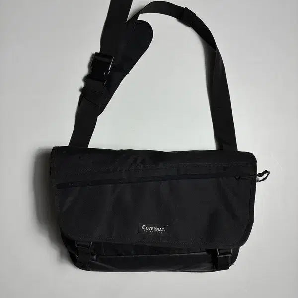 [BUNJANG] KIRSH 18FW Black Cordura Messenger Bag / 커너낫 18FW 블랙 코듀라 메신저 백 PR2345