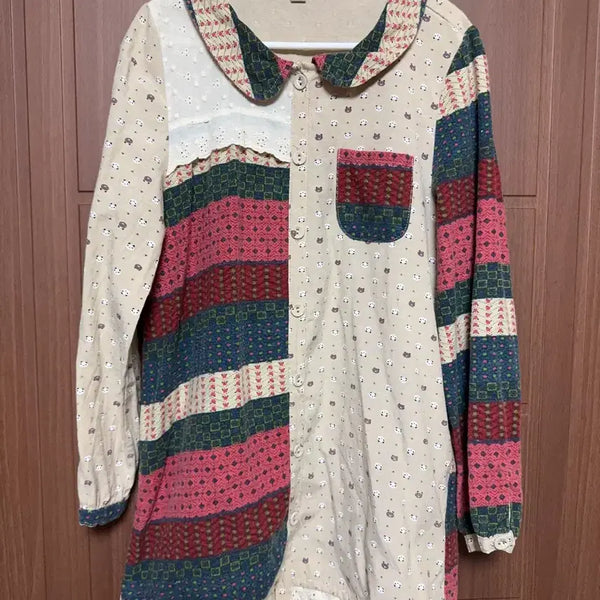 [BUNJANG] Mori Girl Hagumi Vintage Patchwork Lace Round Collar Shirt Blouse / 모리걸 하구미 히피 빈티지 패치워크 레이스 둥근카라 셔츠 블라우스