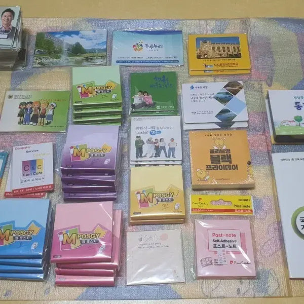 [BUNJANG] Bundle Set 61 Post-it Notes (Unused) / [미사용/일괄] 포스트 잇(총 61개)