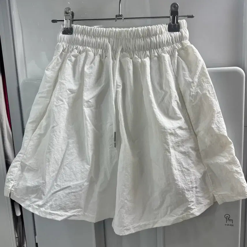 [BUNJANG] Seersucker Banding Shorts / 바스락 밴딩반바지