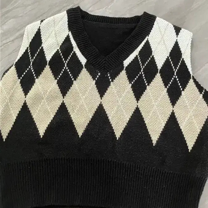 [BUNJANG] Argyle Knit Cardigan / 아가일 니트 니트가디건 반팔니트