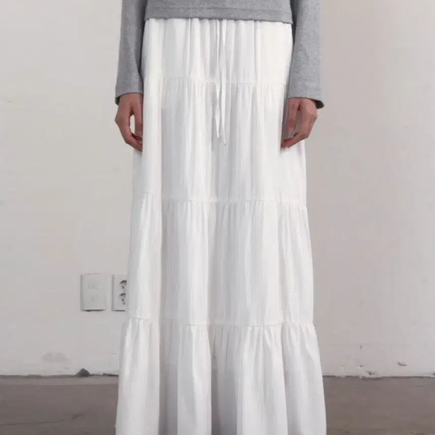 [BUNJANG] 38COMEONCOMMON Shirring Tiered Banding Skirt White / 38COMEONCOMMON 셔링 롱 스커트