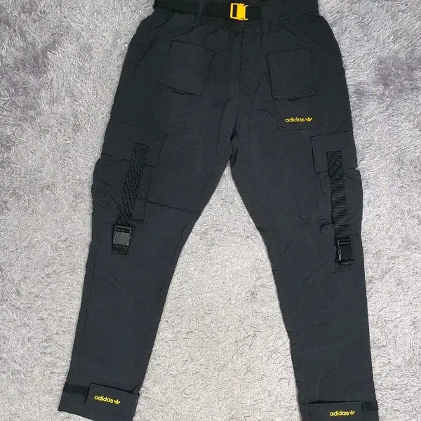[BUNJANG] Adidas Techwear Multi-Pocket Cargo Pants Black S / 아디다스 테크웨어 멀티포켓 팬츠 카고 바지 블랙 s