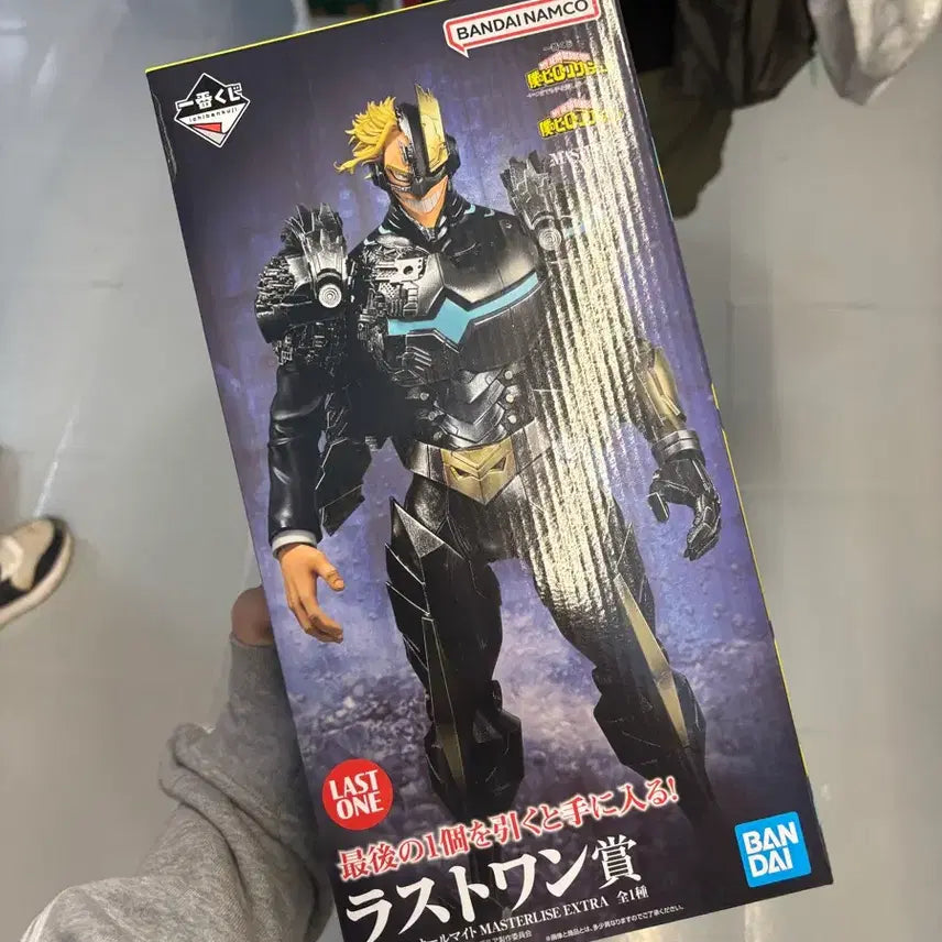[BUNJANG] Bandai Last One Armored All Might Figure / 반다이 라스트원 아머드 올마이트 피규어 미개봉