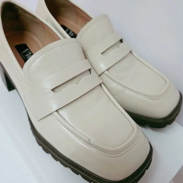 [BUNJANG] Vera Wang Signature Loafers Ivory & Beige / 베라왕 시그니쳐 로퍼