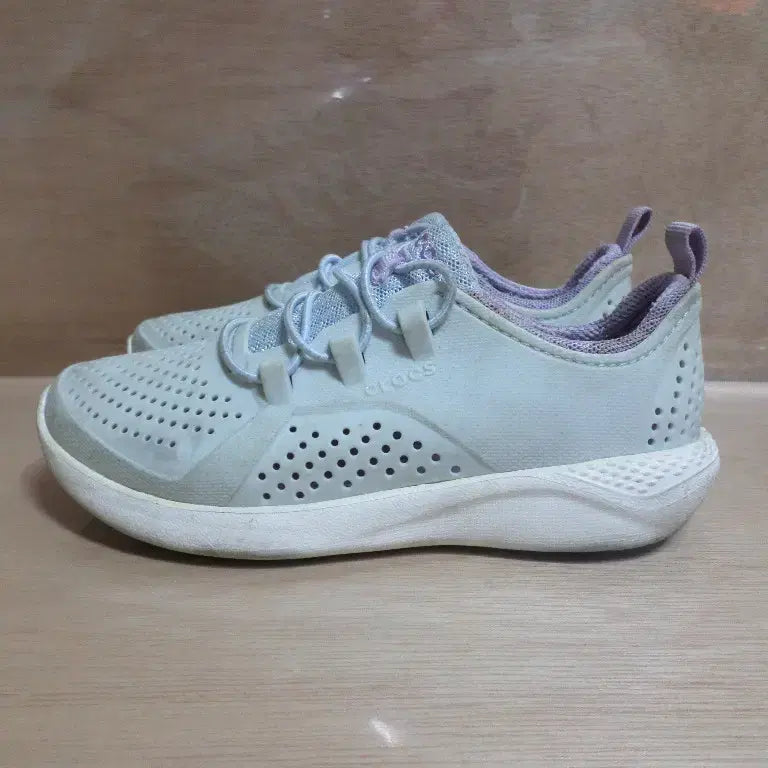 [BUNJANG] Crocs Sneakers Kids Child Shoes / 후루룩구제2 190 크록스 운동화 스니커즈 키즈 아동화260712
