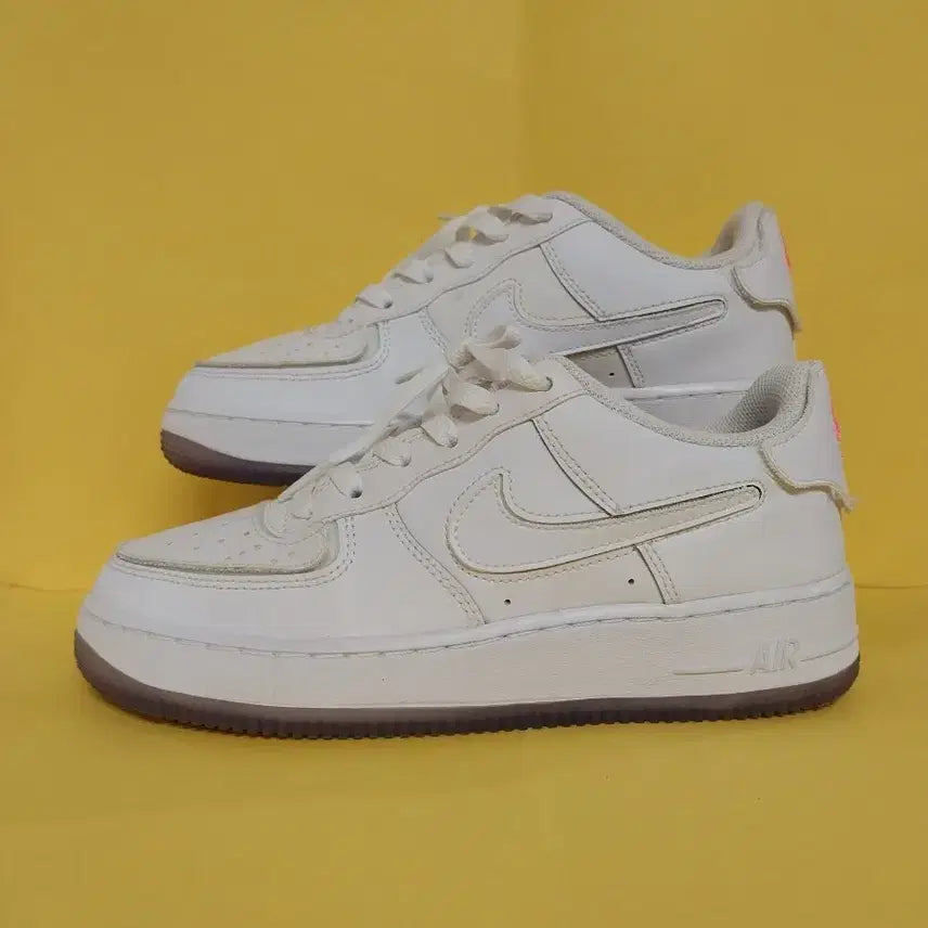 [BUNJANG] Nike Air Force 1 '07 GS Velcro Patch Women's Sneakers (240mm) / 여성 나이키 운동화 (240)