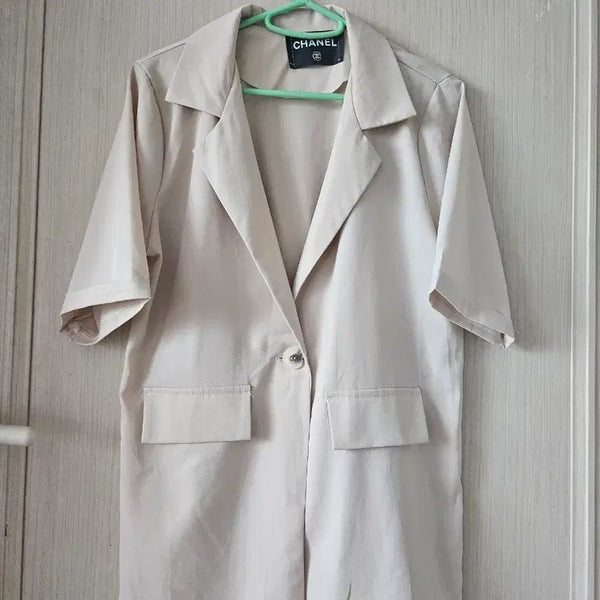 [BUNJANG] Chanel Style Short Sleeve Summer Jacket Beige / 새상품)반팔 여름 자켓 샤 베이지