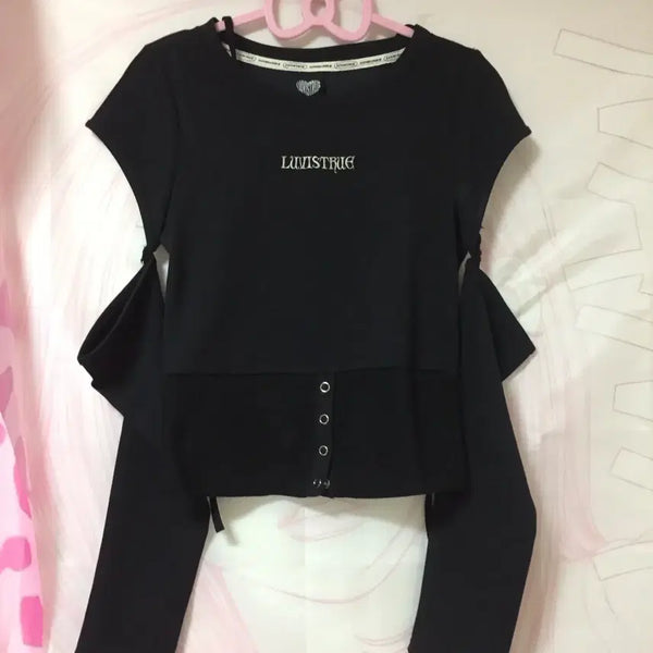 [BUNJANG] Love Is True CH Layered Button Top Black / 러브이즈트루 CH 레이어드 버튼 상의 블랙