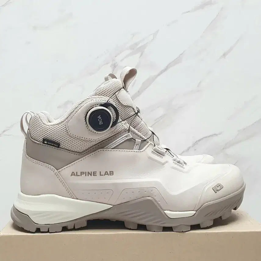 [BUNJANG] K2 Cliff Gore-Tex All-Season Hiking Boots (250mm) / K2 사계절 고어택스 등산화 클리프 250mm
