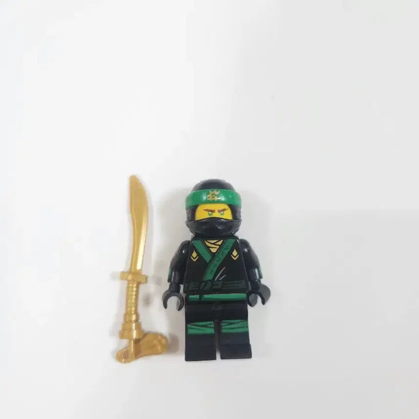 [BUNJANG] LEGO Ninjago Movie Lloyd Minifigure with Golden Sword / 레고 닌자고 무비 로이드