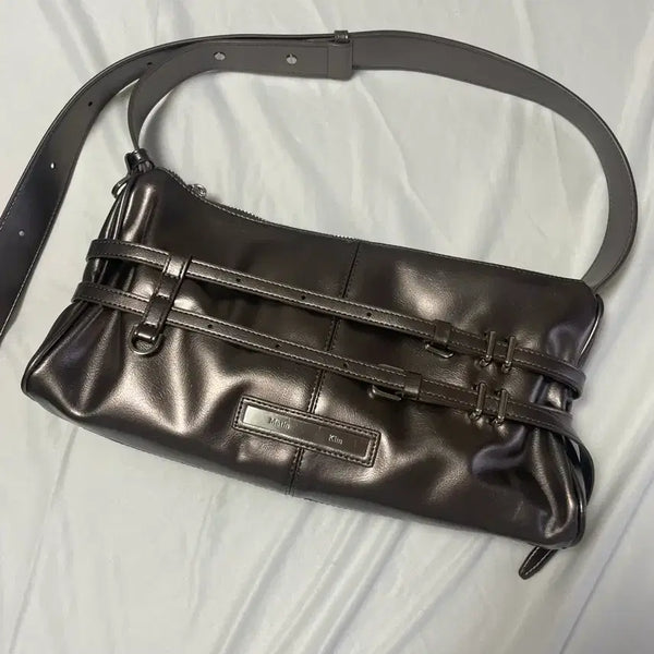 [BUNJANG] Matinkim Belted Shoulder Bag / 마뗑킴 벨티드 숄더백