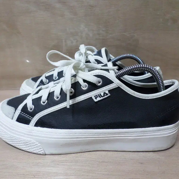 [BUNJANG] Fila Canvas Sneakers Black / 후루룩구제2 250 휠라 컨버스화 운동화 블랙 260712