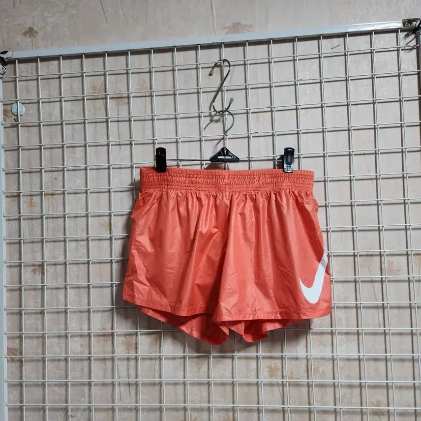 [BUNJANG] Nike Women's Running Shorts (Size 30) / (새상품)나이키(반바지)런쇼츠(여30)